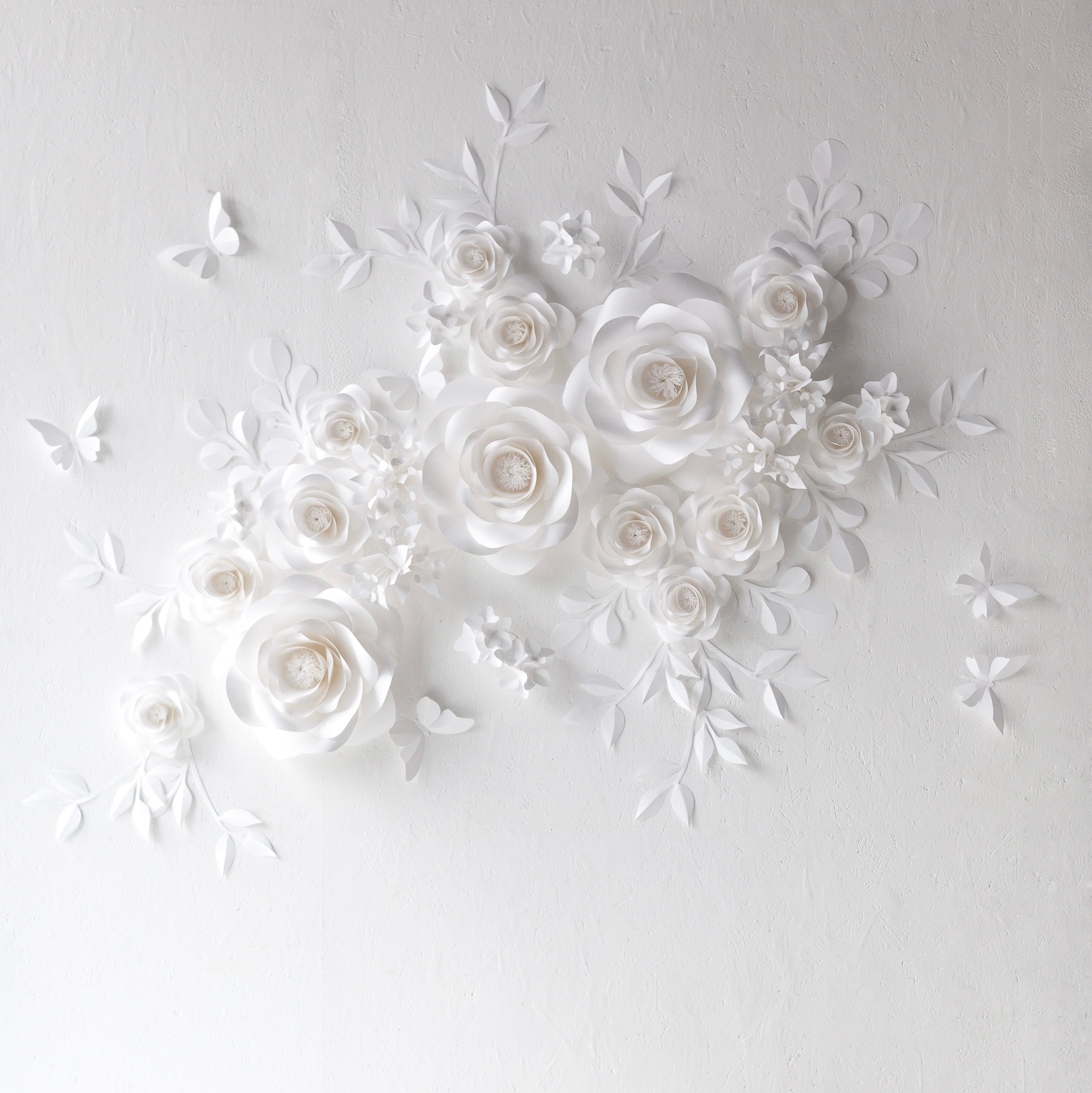 White 3D Paper Flowers Decorations for Wall Decor, Wedding, Nursery (3  Pieces)