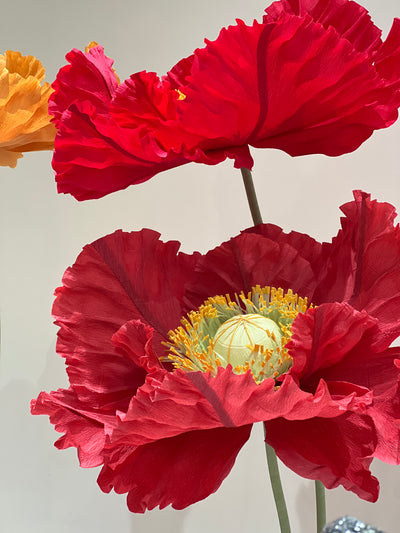 A striking Californian free-standing paper poppy sculpture by Mio Gallery.