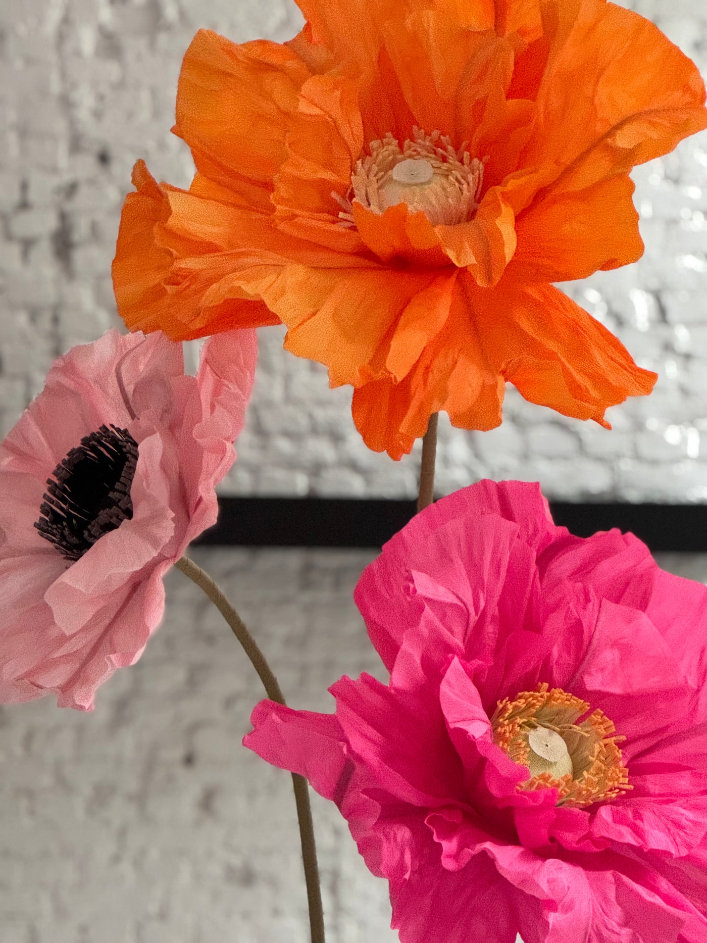 Sale: Paper poppies set up: 1 set available