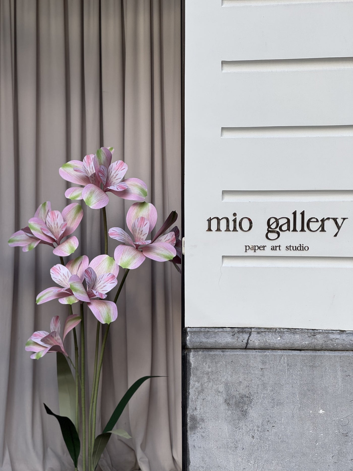 Soft Pink Large Paper Flowers - Alstroemeria