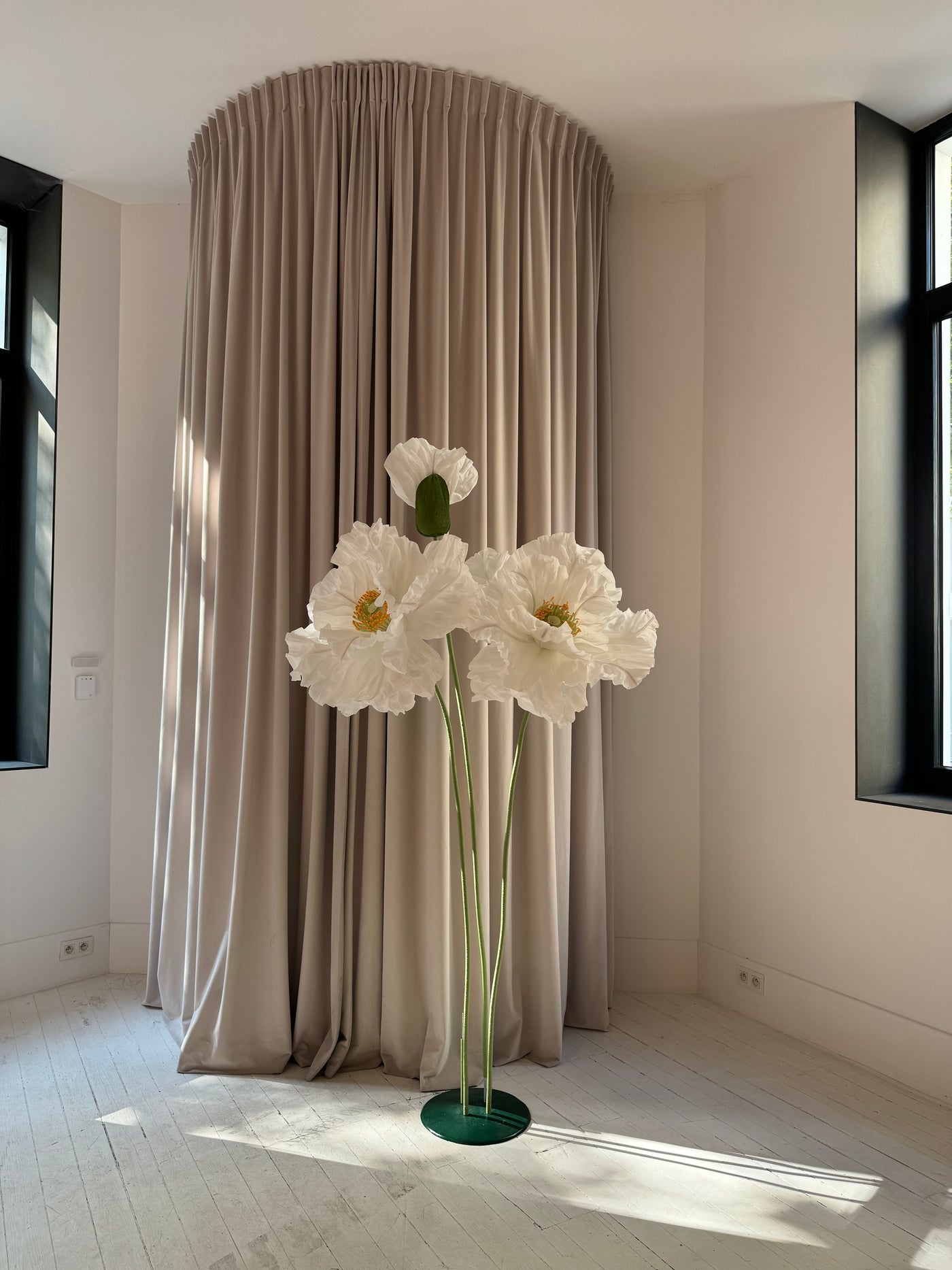 Handcrafted giant paper flower set