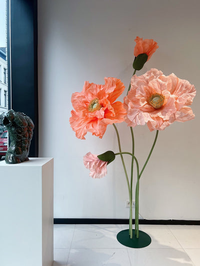 Fleurs géantes - Coquelicots géants en papier Ensemble de 4 fleurs sur support en métal